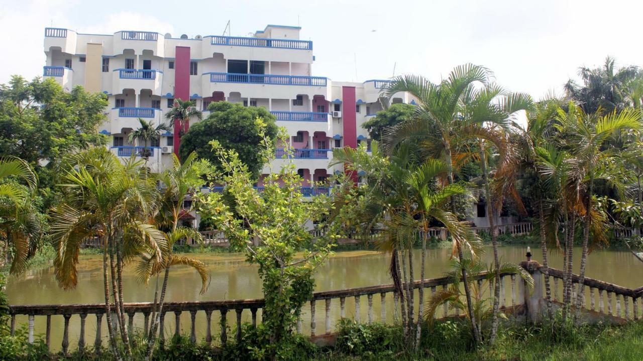 Hotel Deepak Bakkhali Exterior photo